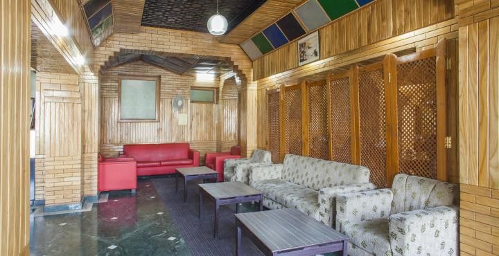 Hotel Pamposh Srīnagar エクステリア 写真